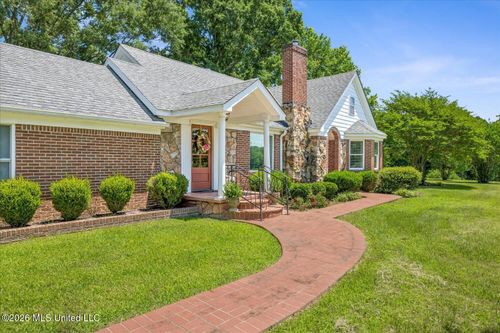 2304 Highway 72, Lamar, MS, 38642-9609 | Card Image