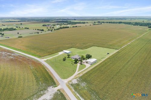 17179 Cyclone Rd, Burlington, TX, 76519-3002 | Card Image