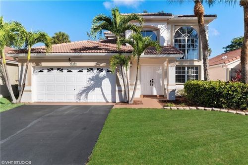 7697 Nw 25th St, Margate, FL, 33063-8135 | Card Image