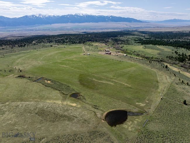 5845 Dry Creek Ranch Rd, House other with 3 bedrooms, 3 bathrooms and null parking in Whitehall MT | Image 11