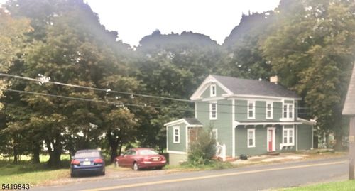 2 Barkers Mill Rd, Hackettstown, NJ, 07840-4712 | Card Image