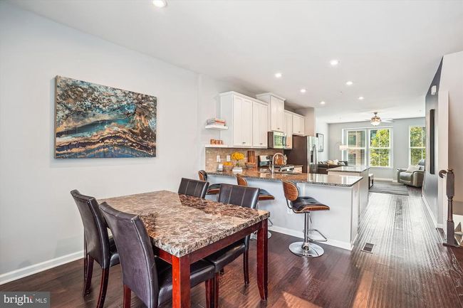 43436 Apple Orchard Sq, Townhouse with 4 bedrooms, 5 bathrooms and null parking in ASHBURN VA | Image 26