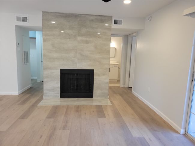 APT-2101 - 12484 Abrams Rd, Condo with 2 bedrooms, 2 bathrooms and null parking in Dallas TX | Image 5