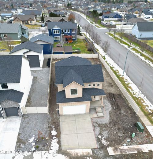 6760 W Portrush Dr, Rathdrum, ID, 83858-8338 | Card Image