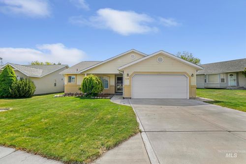 2448 Cedarchip Road, Twin Falls, ID, 83301 | Card Image