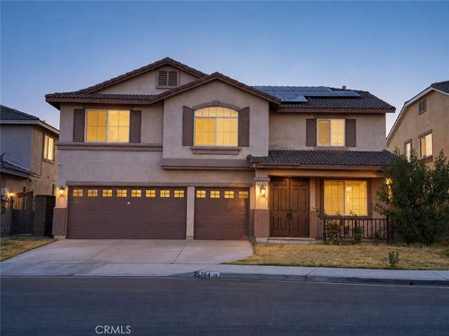 5764 Riverwood Ln, Fontana, CA, 92336-5632 | Card Image