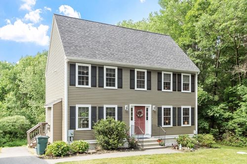 3 Sydney Ln, Westford, MA, 01886-4141 | Card Image