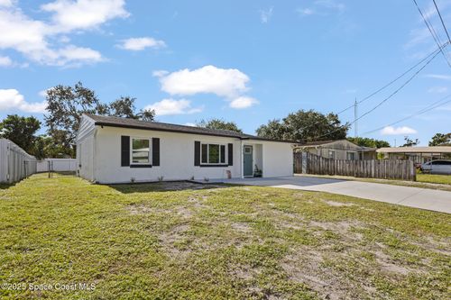 115 Primrose Ln, Melbourne, FL, 32901-1447 | Card Image