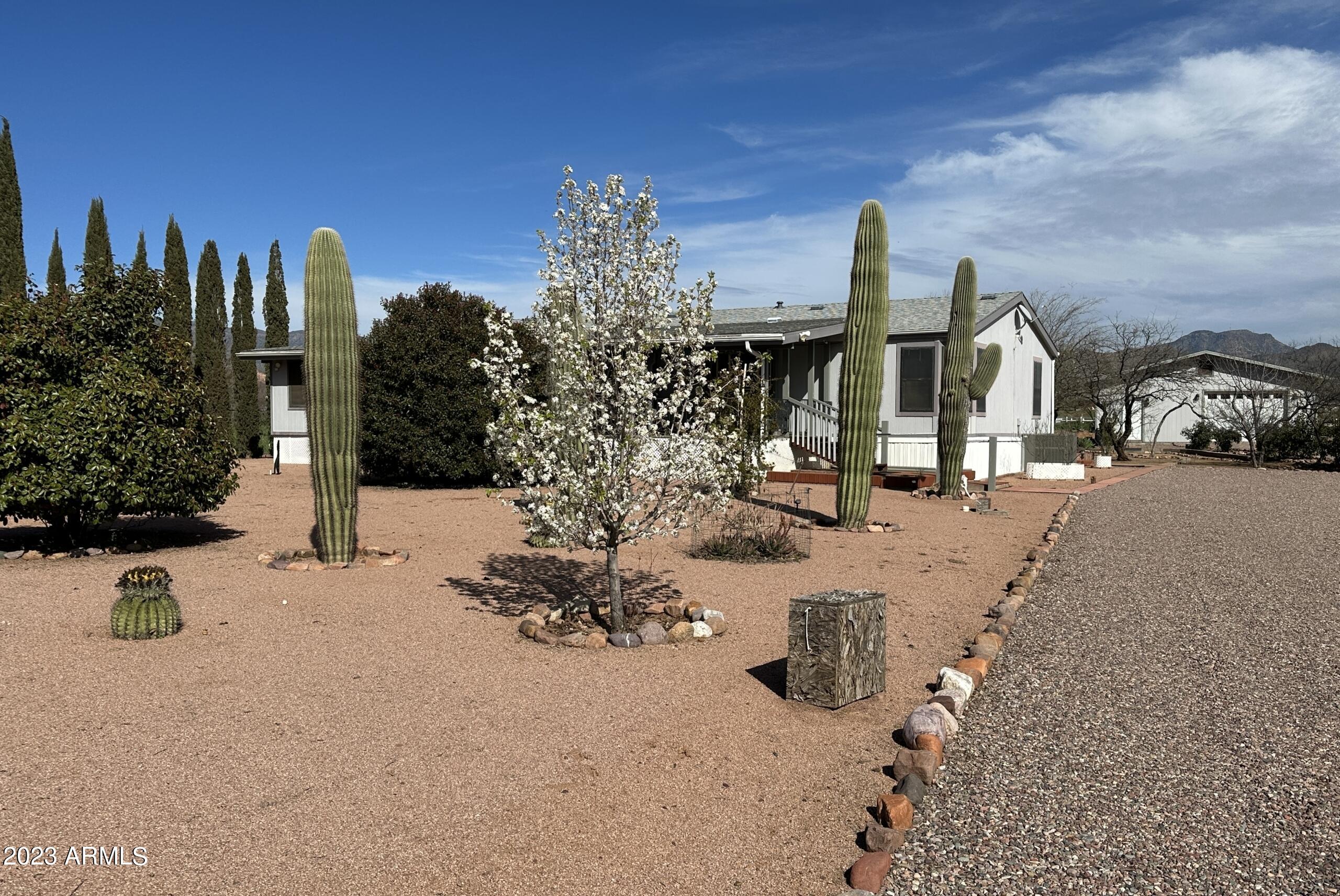 136 N Shadow Creek Trail, For Sale in Tonto Basin Zoocasa