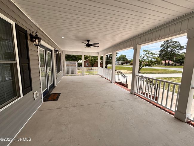 730 Northwest Blvd, House other with 4 bedrooms, 3 bathrooms and 1 parking in Clinton NC | Image 6