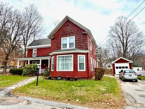 1 Glen Rd, Gorham, NH, 03581-1208 | Card Image