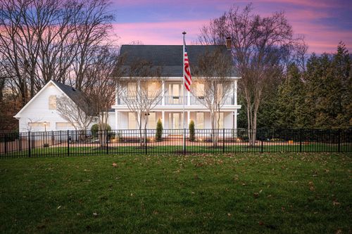3863 Saundersville Ferry Rd, Mount Juliet, TN, 37122-2078 | Card Image