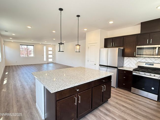556 Vaquero Ct, House other with 4 bedrooms, 3 bathrooms and 2 parking in Reno NV | Image 5