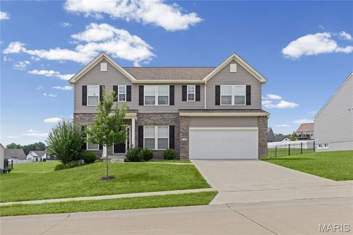 122 Winter Wheat Trl, Pacific, MO, 63069-5501 | Card Image