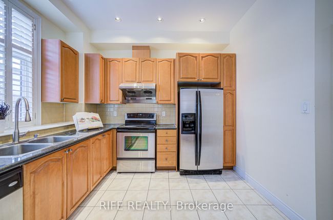 99 Legends Way, Condo with 3 bedrooms, 4 bathrooms and 2 parking in Markham ON | Image 21