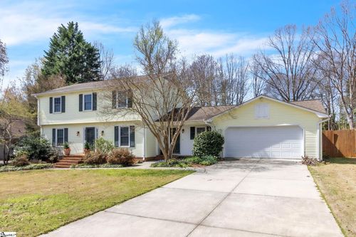 105 Birnam Ct, Greenville, SC, 29615-3612 | Card Image
