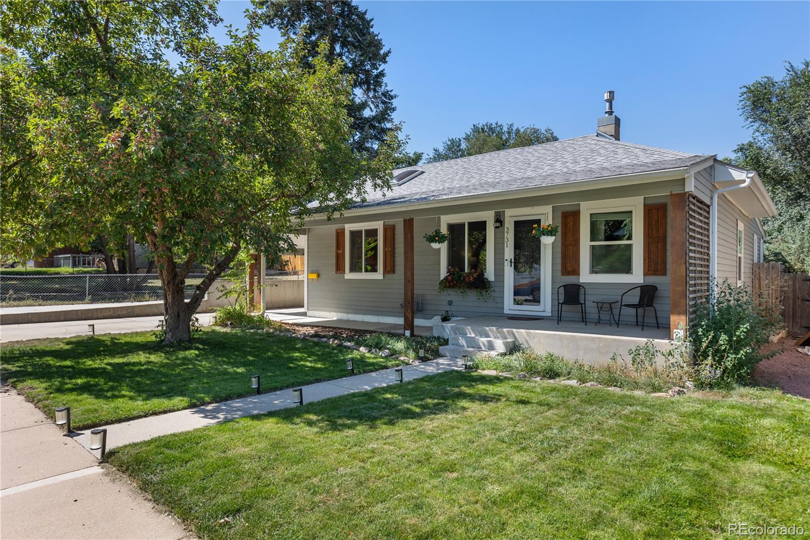 Cherokee St, Englewood, CO 80110