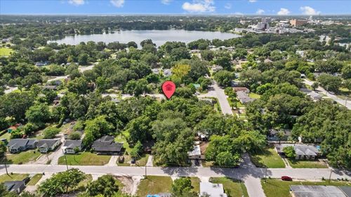 405 Avenue M Ne, WINTER HAVEN, FL, 33881-2561 | Card Image