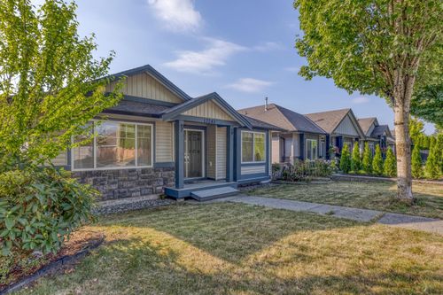 12243 232 St, Maple Ridge, BC, V2X6T4 | Card Image