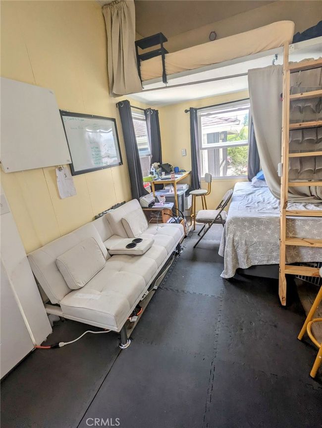 Sitting area | Image 5
