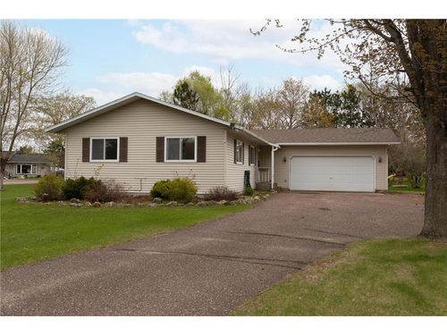 E5721 689th Ave, Menomonie, WI, 54751-5519 | Card Image