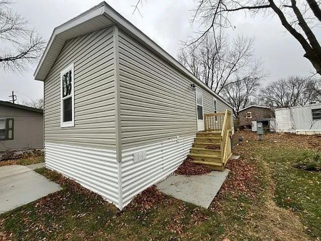 Back Entrance Steps.jpeg | Image 4