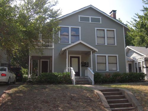 111 N Winnetka Ave, Dallas, TX, 75208-5165 | Card Image