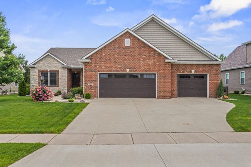 1604 Kassen Ave, Mahomet, IL, 61853-7438 | Card Image