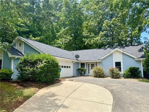 471 Springfield Dr, Woodstock, GA, 30188-5526 | Card Image