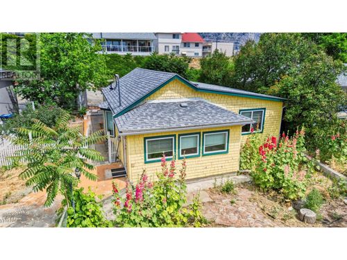 8310 Kingfisher Dr, Osoyoos, BC, V0H1V1 | Card Image