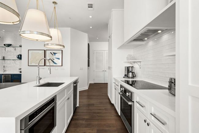 9501 - 84 Island Dr, Condo with 3 bedrooms, 3 bathrooms and 2 parking in Horseshoe Bay TX | Image 7