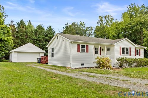 124 Yorktown Dr, Ruther Glen, VA, 22546-5157 | Card Image