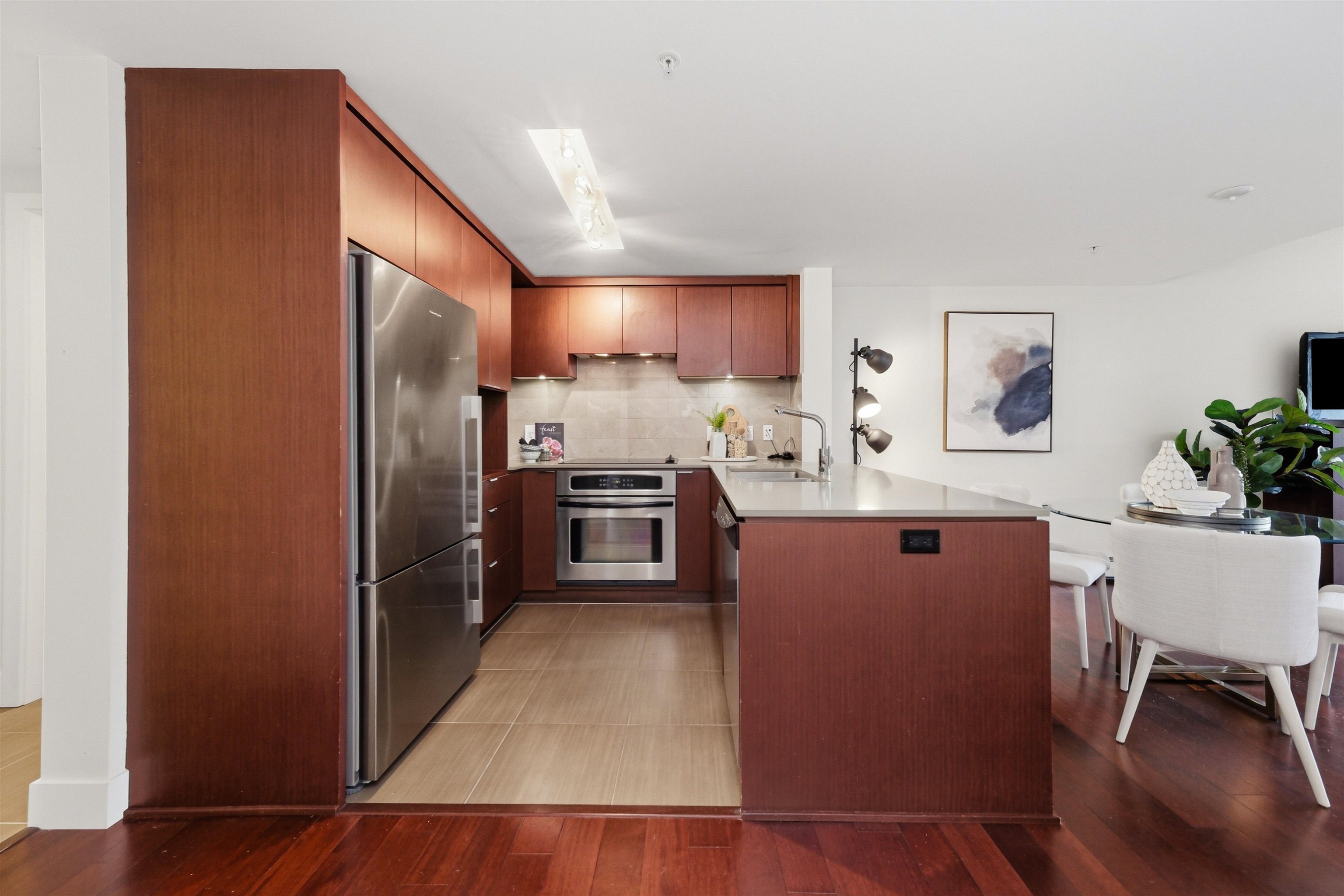 Residential in North Vancouver 4