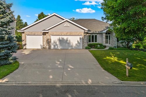 23 Foxglove Circle, MADISON, WI, 53717 | Card Image