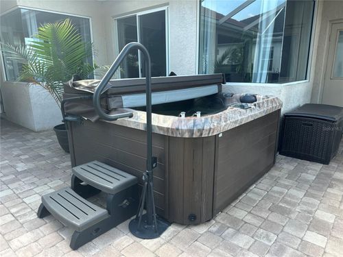 2221 Platinum Dr, SUN CITY CENTER, FL, 33573-4407 | Card Image