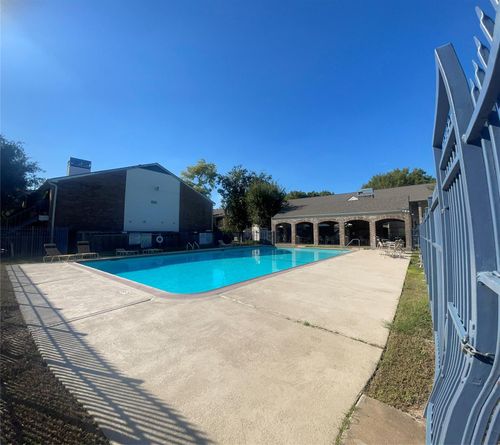 50-3900 Woodchase Dr, Houston, TX, 77042-5801 | Card Image