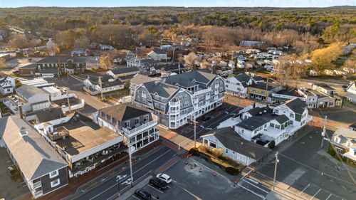210-212-6-1 Ocean Ave, York, ME, 03909-6576 | Card Image