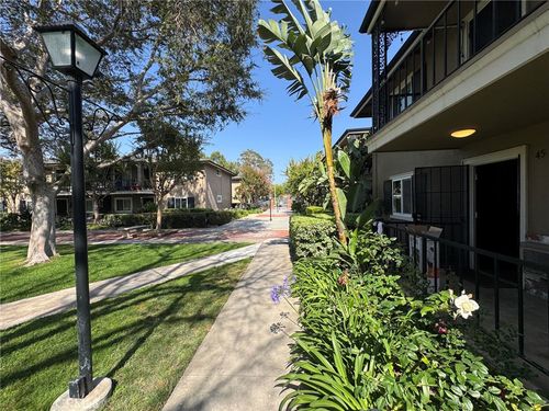 45-660 S Glassell St, Orange, CA, 92866-3032 | Card Image