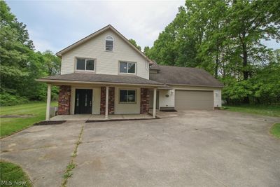 3810 Farm Avenue, House other with 5 bedrooms, 2 bathrooms and null parking in Lowellville OH | Image 1