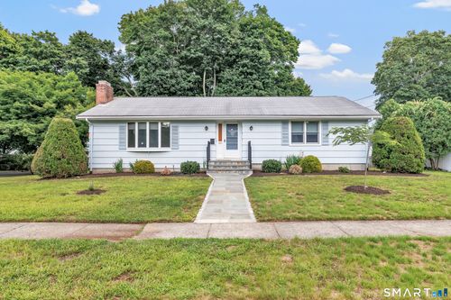 200 Diane Ter, Stratford, CT, 06614-4415 | Card Image