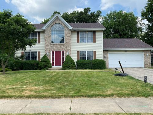 2018 Grandchester Pl, Rockford, IL, 61107-2718 | Card Image