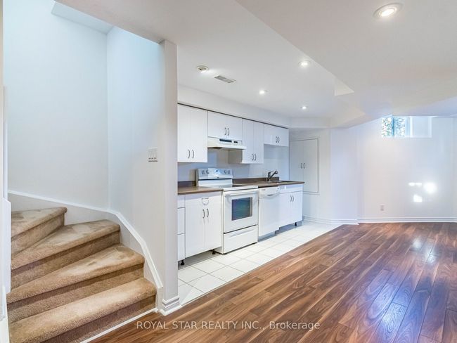 BASEMNT - 2 Lourakis St, House other with 2 bedrooms, 2 bathrooms and 2 parking in Richmond Hill ON | Image 6
