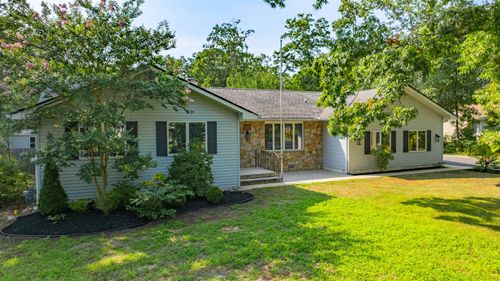 41 Stagecoach Rd, Cape May Court House, NJ, 08210-2002 | Card Image