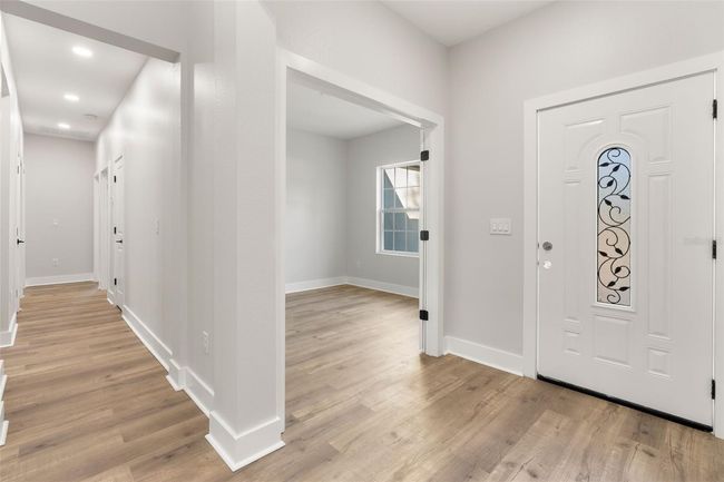 8311 Sw 136 Th Ter, House other with 3 bedrooms, 2 bathrooms and null parking in DUNNELLON FL | Image 7
