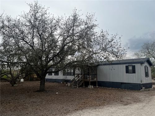 388 County Road 1341, Alice, TX, 78332-9792 | Card Image