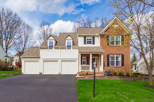 5117 Thornwood Dr, Westerville, OH, 43082-8046 | Card Image