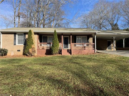 1025 Wilburn Ln, King, NC, 27021-8353 | Card Image