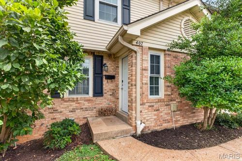 407 W Jefferson Ave, Kirkwood, MO, 63122-4040 | Card Image