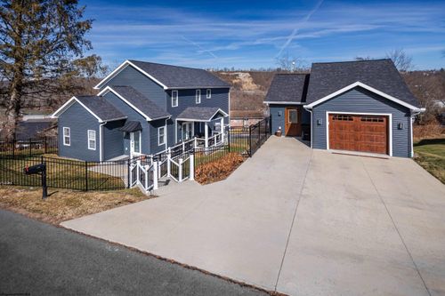 420 Delaware Avenue, Morgantown, WV, 26501 | Card Image