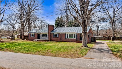 1212 3rd Street Drive Se, Conover, NC, 28613 | Card Image